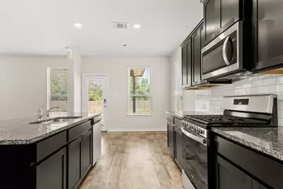 451 Butterfly Bush Court, New Braunfels, TX 78130 - Photo 8