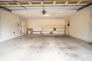 3005 Davis St, Taylor, TX 76574 - Photo 14