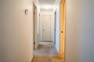 3005 Davis St, Taylor, TX 76574 - Photo 18