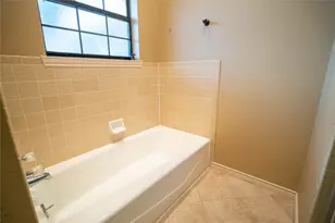 3005 Davis St, Taylor, TX 76574 - Photo 28