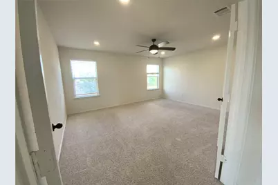 908 Solitude Drive, Pflugerville, TX 78660 - Photo 16