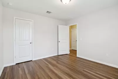 11024 Pack Wagon Trail, Austin, TX 78754 - Photo 14