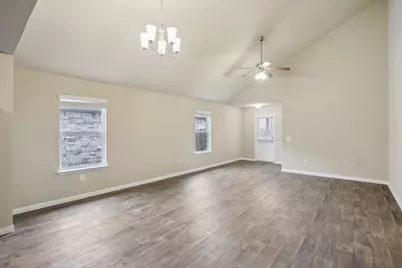 11024 Pack Wagon Trail, Austin, TX 78754 - Photo 6