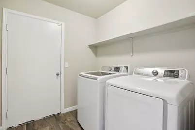 11024 Pack Wagon Trail, Austin, TX 78754 - Photo 4