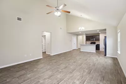 11024 Pack Wagon Trail, Austin, TX 78754 - Photo 8