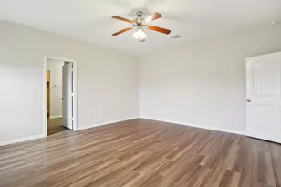 11024 Pack Wagon Trail, Austin, TX 78754 - Photo 16