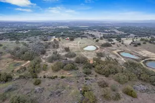 117 Co Rd 407, Spicewood, TX 78669 - Photo 40