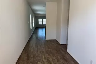 105 Crier Cv, Georgetown, TX 78626 - Photo 4