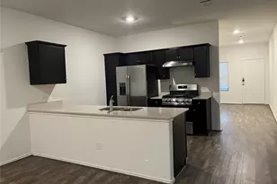 105 Crier Cv, Georgetown, TX 78626 - Photo 14