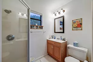 734 Island Dr, Bluffton, TX 78607 - Photo 22