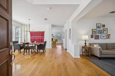 3702 Runnels Court, Austin, TX 78732 - Photo 4