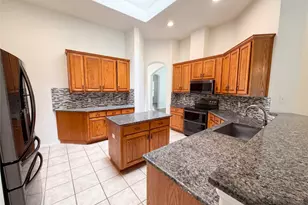 117 Brentwood Dr, Georgetown, TX 78628 - Photo 12