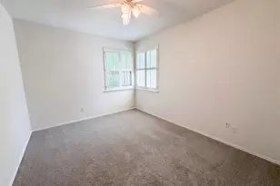 117 Brentwood Dr, Georgetown, TX 78628 - Photo 16