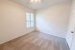 117 Brentwood Dr, Georgetown, TX 78628 - Photo 16