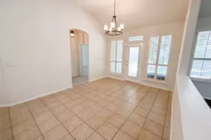 117 Brentwood Dr, Georgetown, TX 78628 - Photo 10