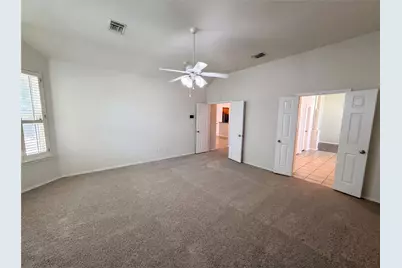 117 Brentwood Drive, Georgetown, TX 78628 - Photo 4