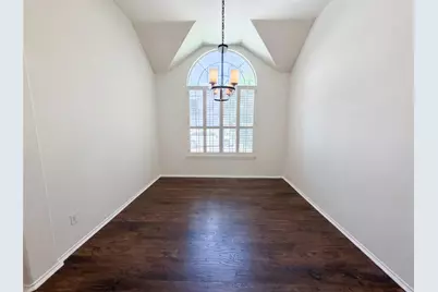 117 Brentwood Drive, Georgetown, TX 78628 - Photo 8