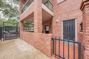 3200 Duval St, Austin, TX 78705 - Photo 6
