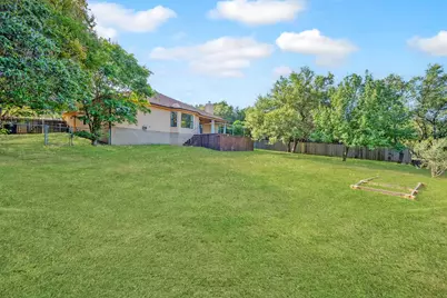 104 Cowal Drive N, Briarcliff, TX 78669 - Photo 28