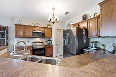 104 Cowal Drive N, Briarcliff, TX 78669 - Photo 10