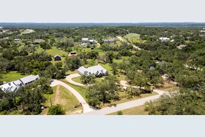 103 Horseshoe Drive, Dripping Springs, TX 78620 - Photo 4