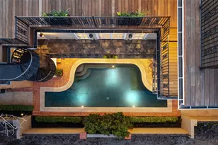 1810 W 35th St, Austin, TX 78703 - Photo 4