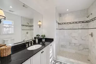 1810 W 35th St, Austin, TX 78703 - Photo 30