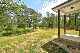 354 Lamaloa Ln, Bastrop, TX 78602 - Photo 24
