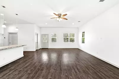 354 Lamaloa Lane, Bastrop, TX 78602 - Photo 8