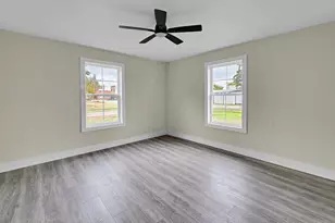 200 S Narcissus St, Thornton, TX 75838 - Photo 12