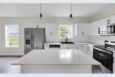 200 S Narcissus Street, Thornton, TX 75838 - Photo 8