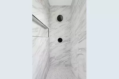 200 S Narcissus Street, Thornton, TX 75838 - Photo 16