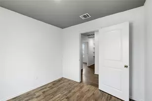 130 Gato Rd, Cedar Creek, TX 78612 - Photo 6