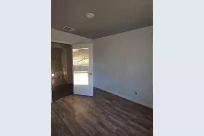 130 Gato Road, Cedar Creek, TX 78612 - Photo 8