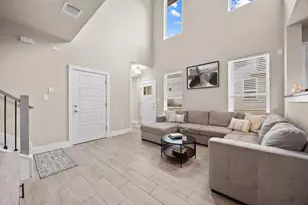 11315 Gadsen Ln, Austin, TX 78754 - Photo 6