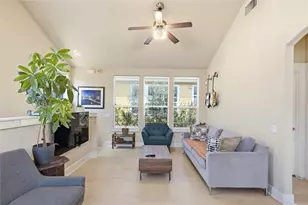 1601 Miriam Ave, Austin, TX 78702 - Photo 4