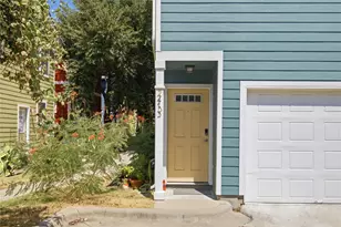 1601 Miriam Ave, Austin, TX 78702 - Photo 24