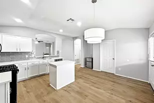 132 Mansfield Lake Trail, Kyle, TX 78640 - Photo 10
