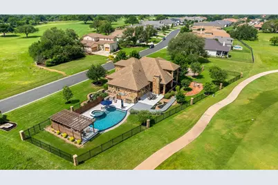 349 Cimarron Hills Trail E, Georgetown, TX 78628 - Photo 4