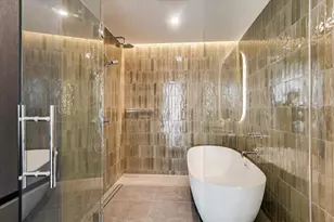 610 Davis St, Austin, TX 78701 - Photo 18