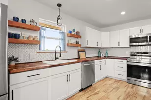 [Address not provided], Dale, TX 78953 - Photo 4