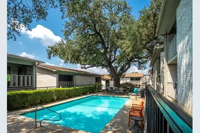 1304 Summit Street #202, Austin, TX 78741 - Photo 12