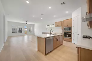 129 Bishop Wood Rd, Dripping Springs, TX 78620 - Photo 2