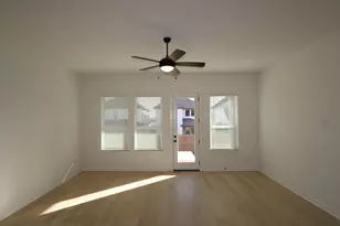 129 Bishop Wood Rd, Dripping Springs, TX 78620 - Photo 4