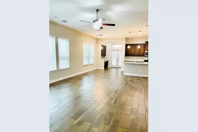 542 Bonnet Boulevard, Georgetown, TX 78628 - Photo 4