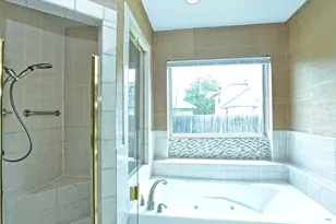 10215 River Plantation Dr, Austin, TX 78747 - Photo 20