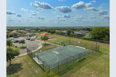 981 Shadow Creek Boulevard, Buda, TX 78610 - Photo 34