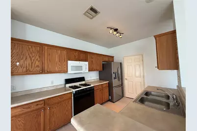 917 Elderberry Tea Cove, Pflugerville, TX 78660 - Photo 4