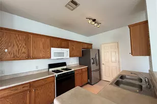 917 Elderberry Tea Cove, Pflugerville, TX 78660 - Photo 4