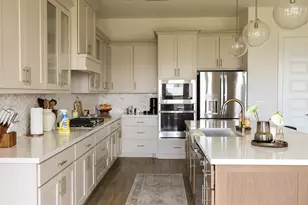 8504 Ambergill Ct, Austin, TX 78744 - Photo 18